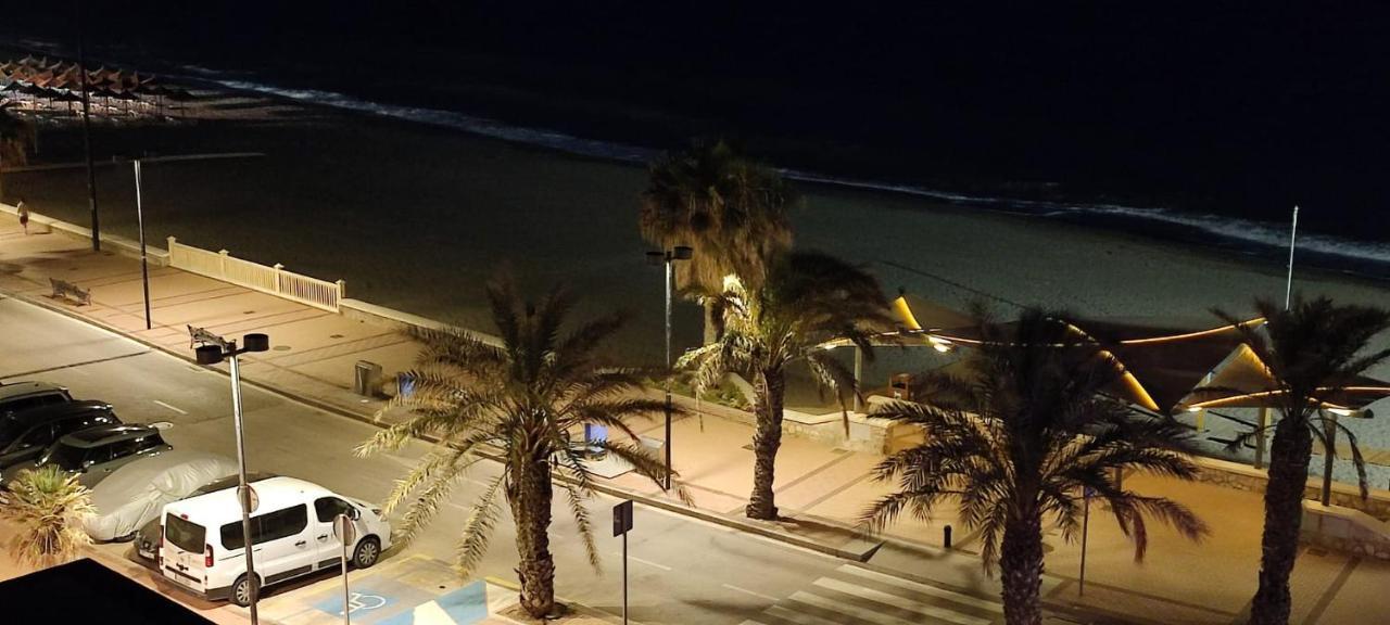 شقة Turisstiko Playa Carvajal فوينخيرولا المظهر الخارجي الصورة